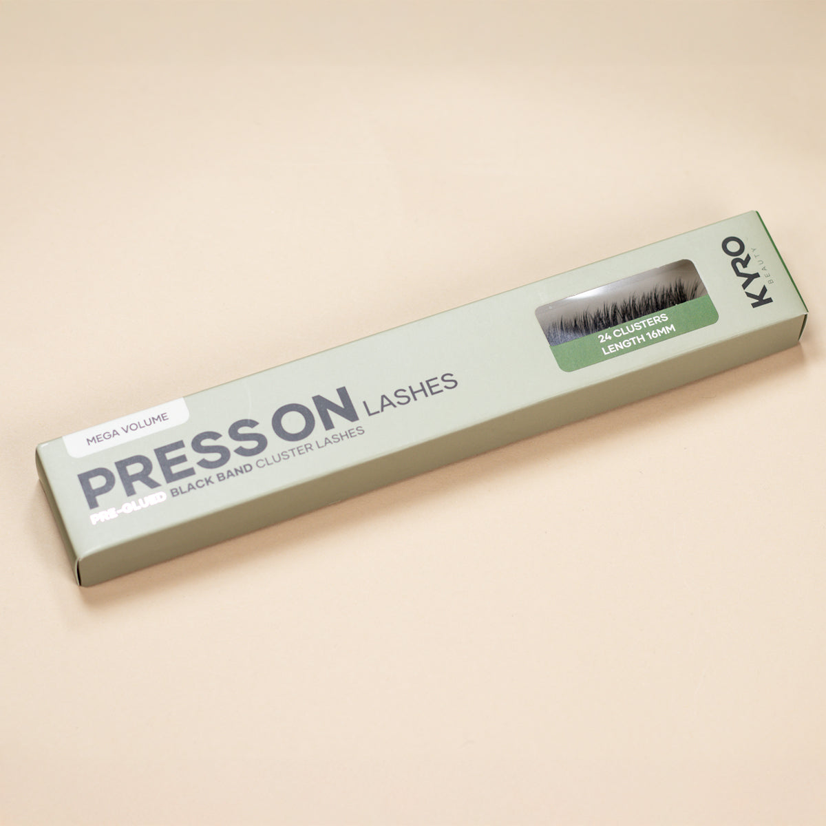 Single lashes 16mm | Mega Volume Box lay